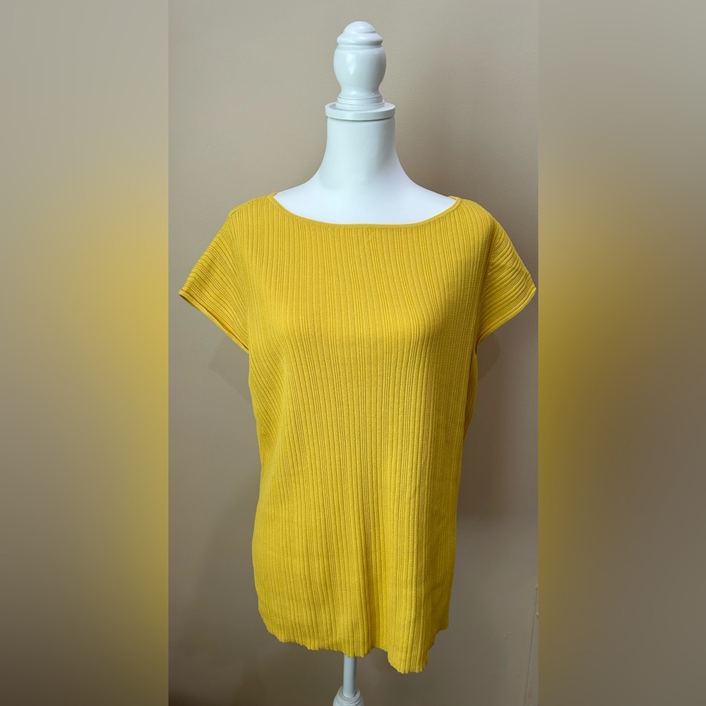 Jones New York light weight sweater